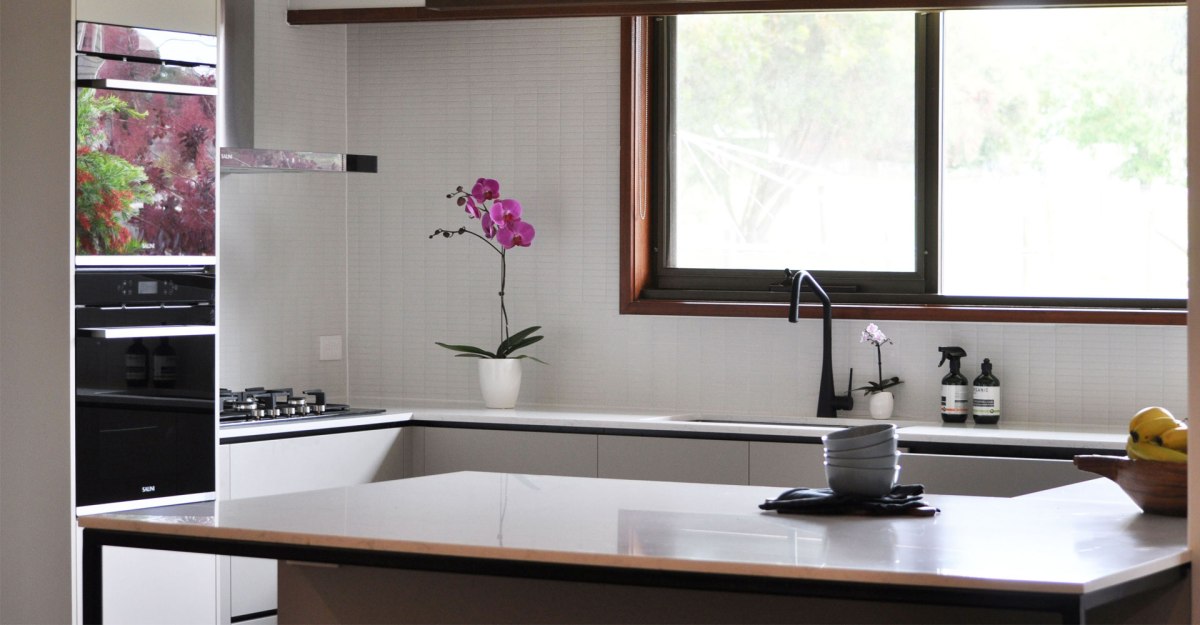 Essential Tips To Consider While Choosing A Small Bathroom Renovations ...